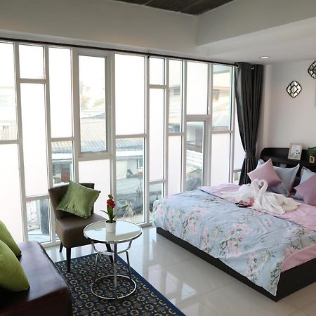 close Maya nimman 5bedroom villa Chiang Mai Dış mekan fotoğraf