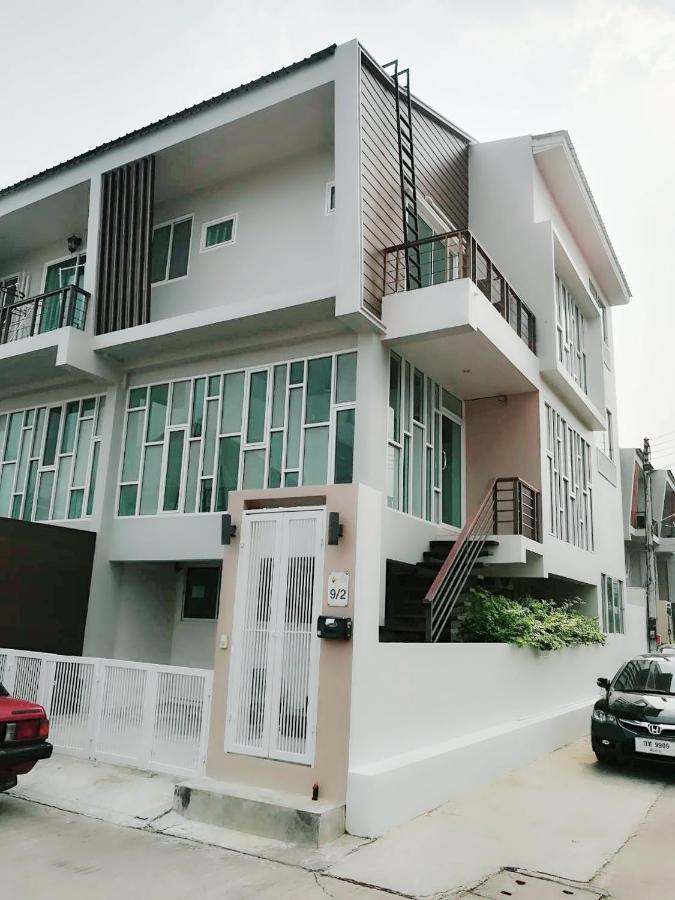 close Maya nimman 5bedroom villa Chiang Mai Dış mekan fotoğraf